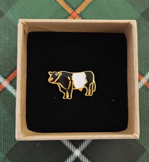 Belted Galloway pin badge - Image 2